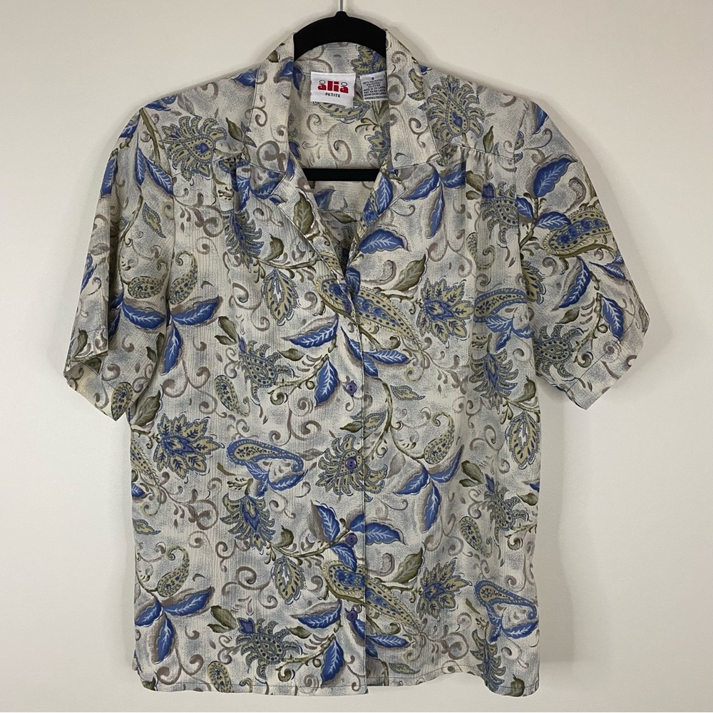 Alia Petite Women’s Hawaiian Floral Paisley Print Button Up Short Sleeve Shirt 8